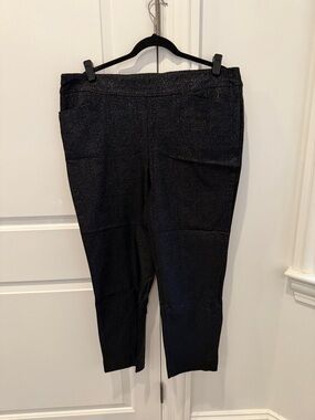 Chico's Brigitte So Slimming Jacquard Straight Crop Pants Size 3/16 Shiny Black